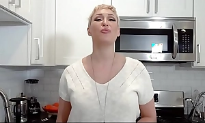 Pervmom - roasting blonde stepmom ryan keely making sex video with stepson