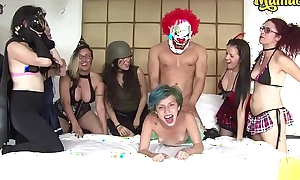 Mamacitaz - siary diaz - halloween moronic sex band with a nasty lalin girl teenager