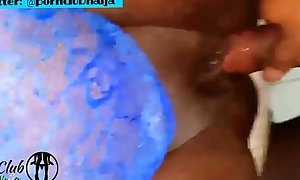 Nigerian bbw squirts to small dick