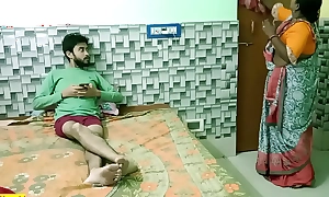 Indian legal age teenager boy fucking with hot beautiful maid Bhabhi! Uncut homemade sex