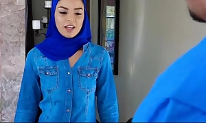 ExxxtraSmall - Hawt Muslim Chick Maya Bijou Gets Double Cumcockted